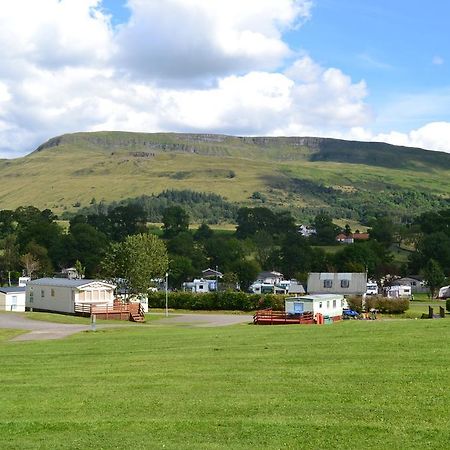 Campsie Glen Holiday Park Fintry Extérieur photo