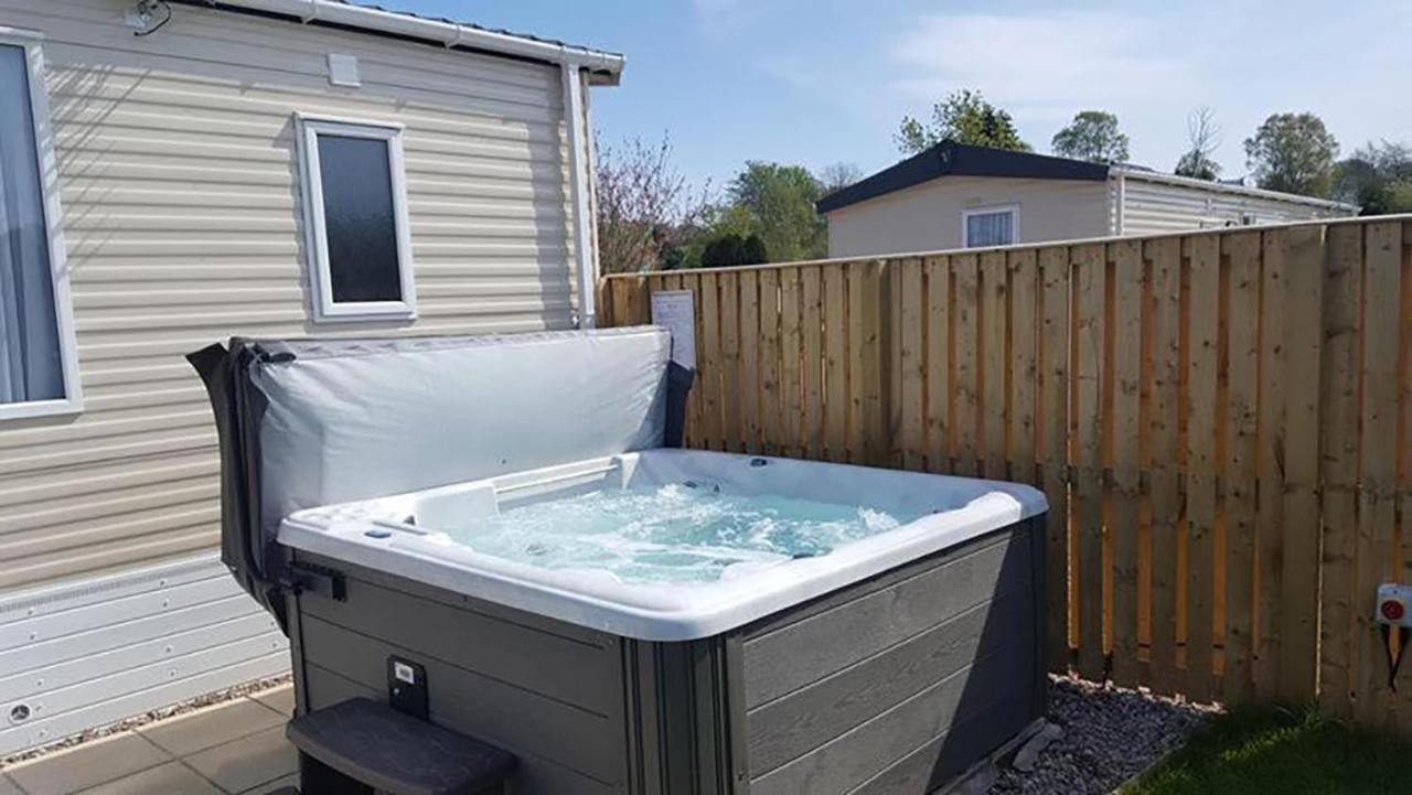 Campsie Glen Holiday Park Fintry Chambre photo