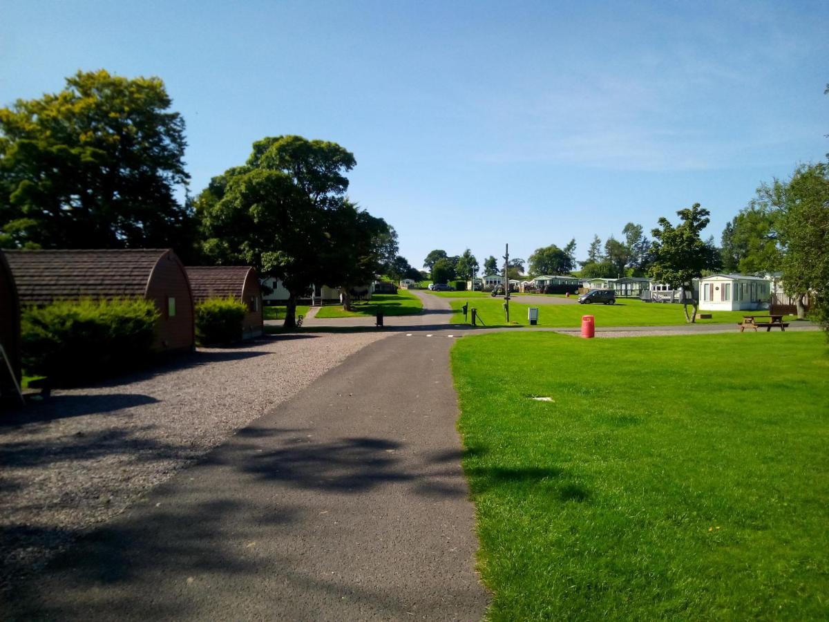 Campsie Glen Holiday Park Fintry Extérieur photo